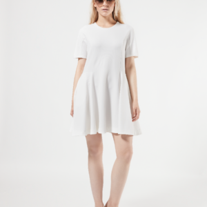 Funda - Tailliertes Kleid